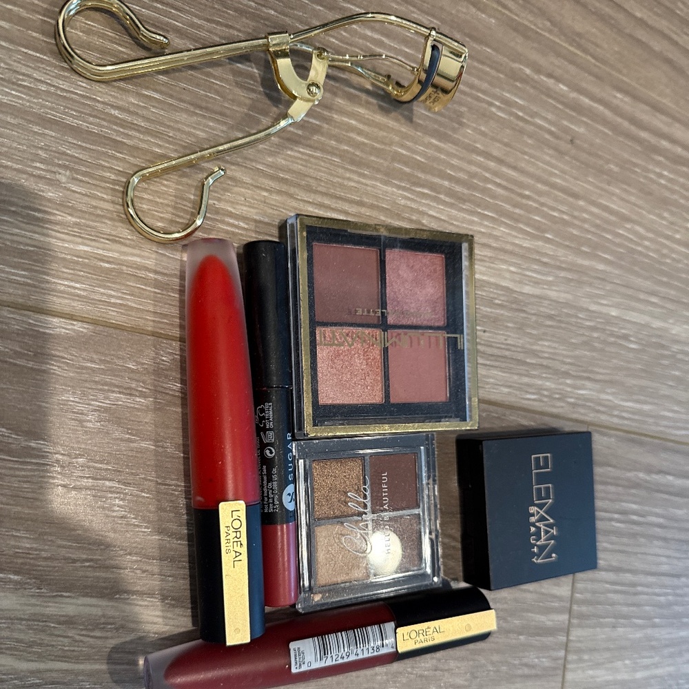 Cosmetic make up set
